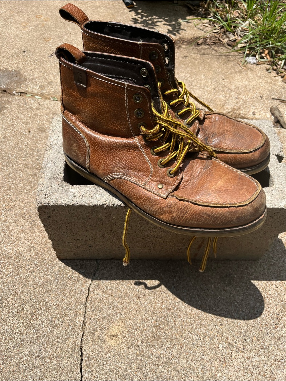 Men's Brown Leather Lace-Up Work Boots